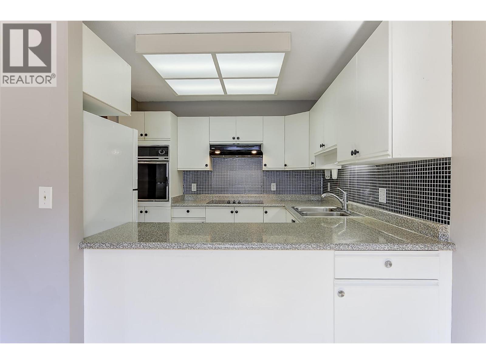 #18 3481 Old Vernon Road - 15