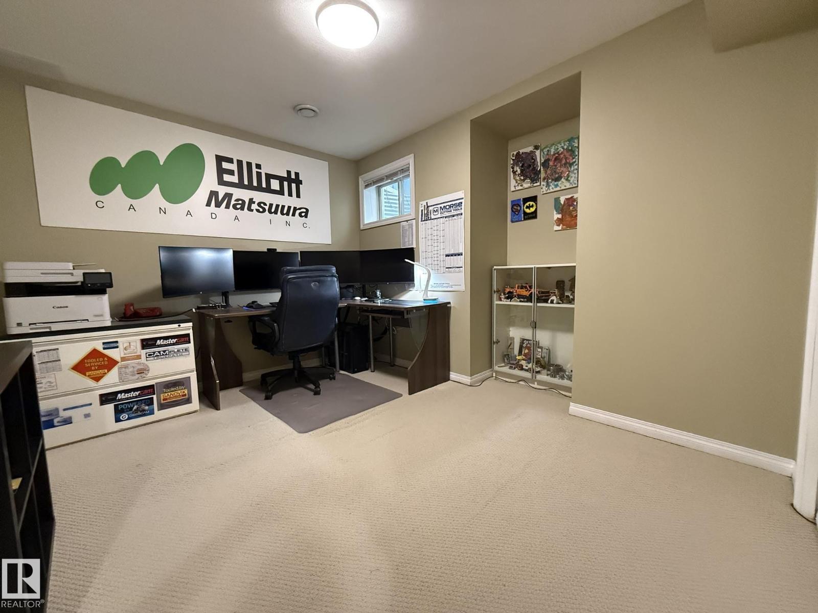1820 ROBERTSON CR SW - 47