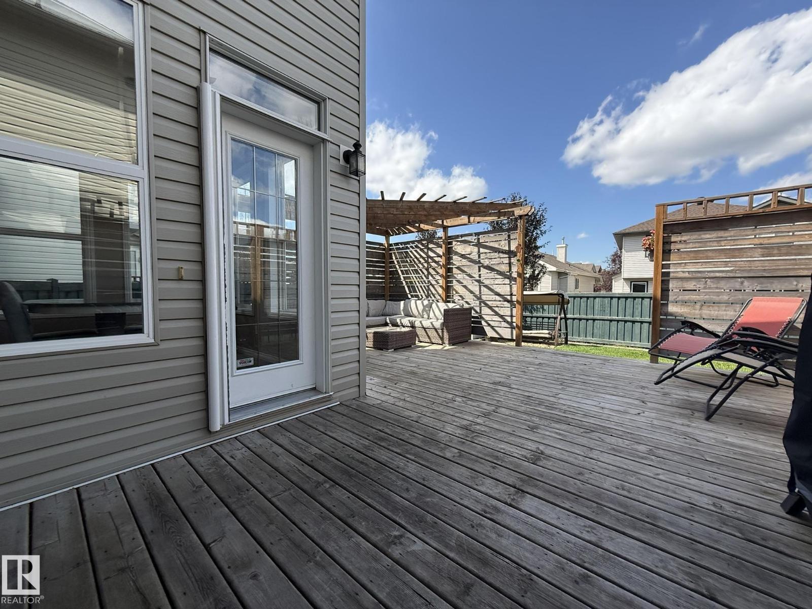 1820 ROBERTSON CR SW - 53