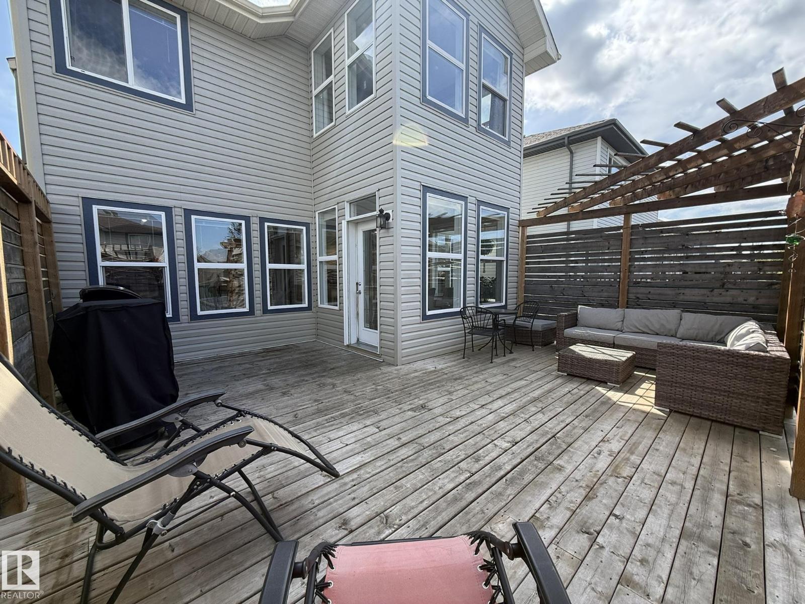 1820 ROBERTSON CR SW - 54