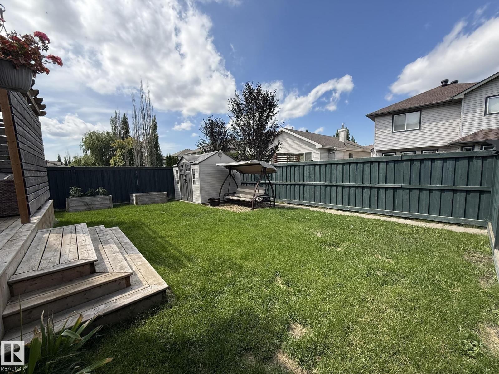1820 ROBERTSON CR SW - 59