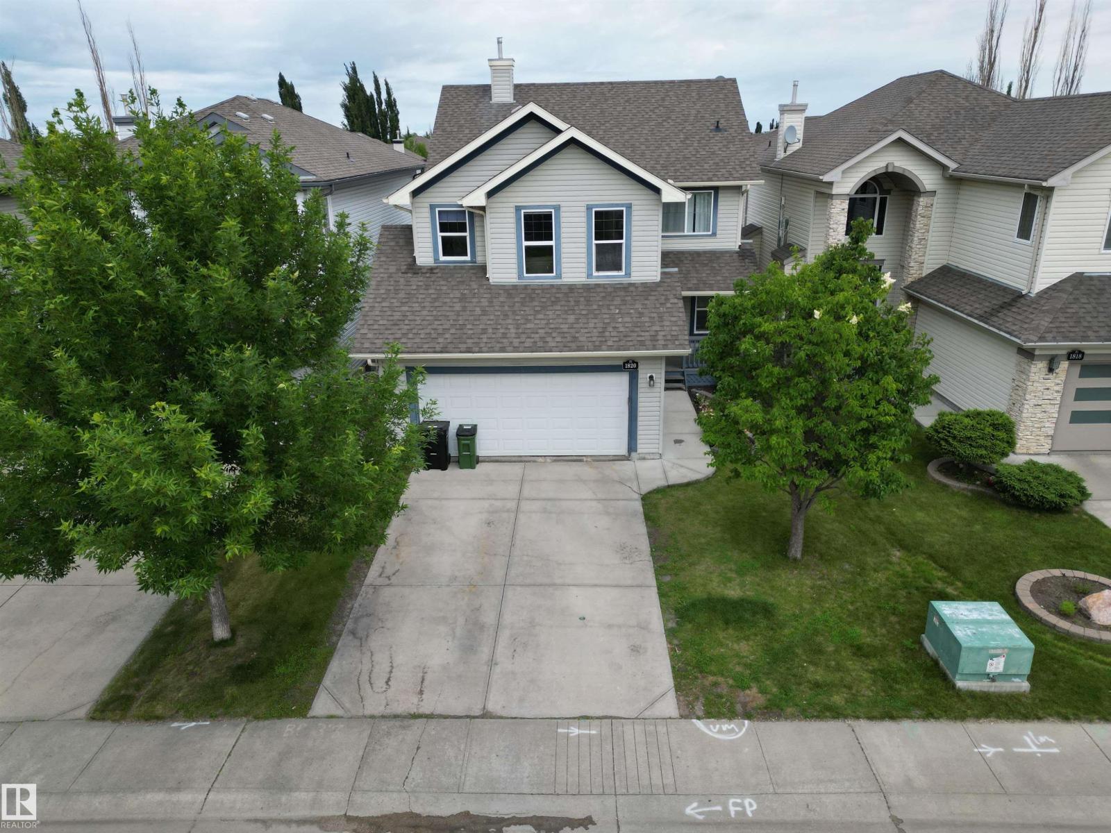 1820 ROBERTSON CR SW - 69