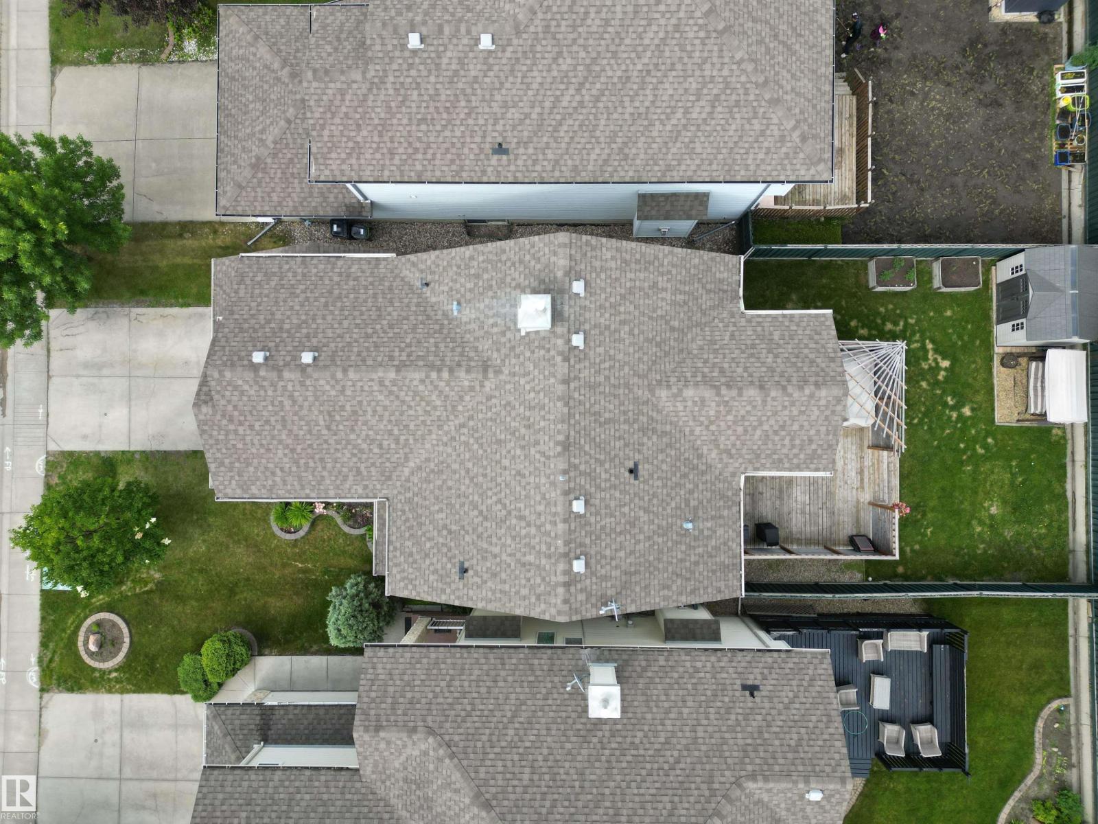 1820 ROBERTSON CR SW - 71
