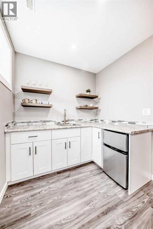 14 Aurora Heights Boulevard - 29