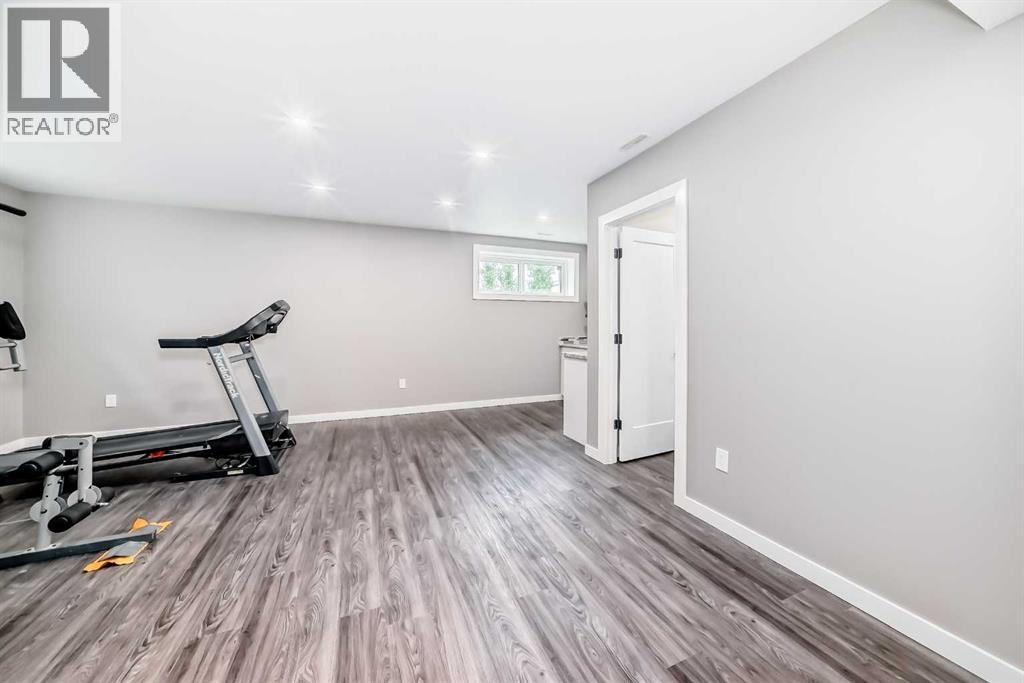 14 Aurora Heights Boulevard - 24