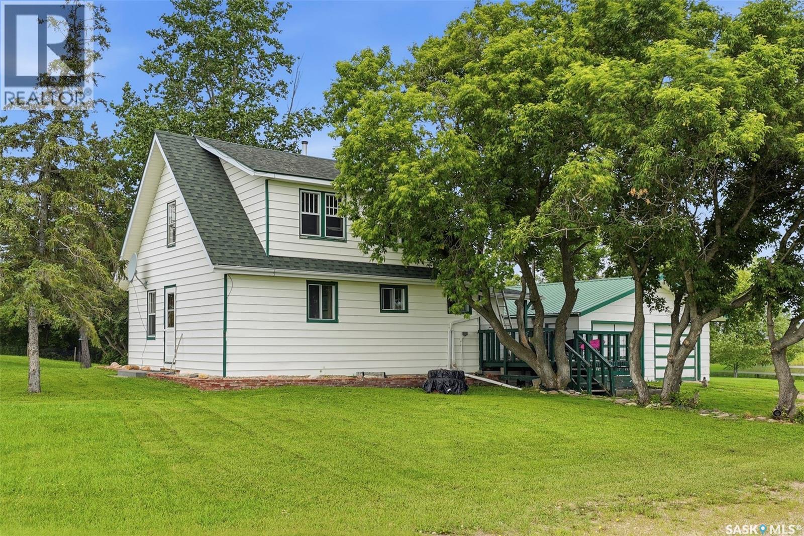 MacLean Acreage - 2