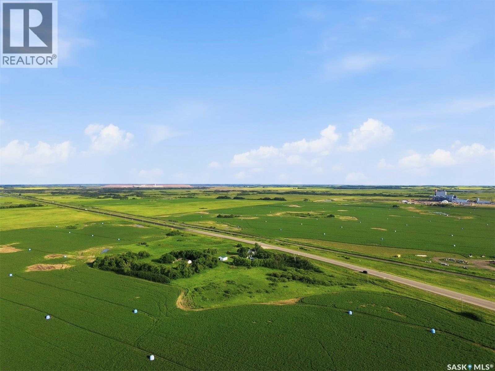 MacLean Acreage - Image 44