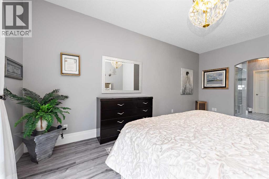 131 Invermere Close - 18