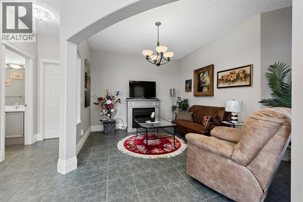 131 Invermere Close - 4