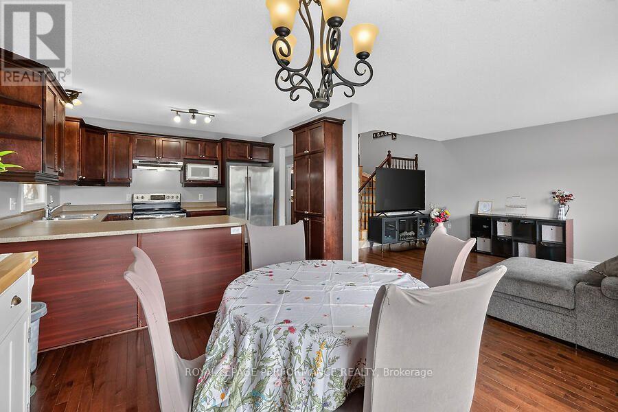 266 MICA CRESCENT - 11