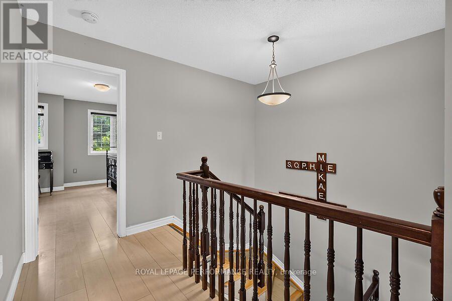 266 MICA CRESCENT - 15