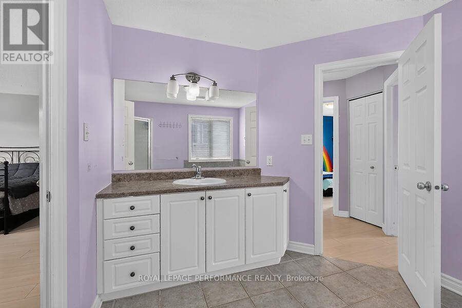 266 MICA CRESCENT - 16