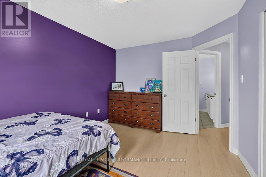 266 MICA CRESCENT - 20