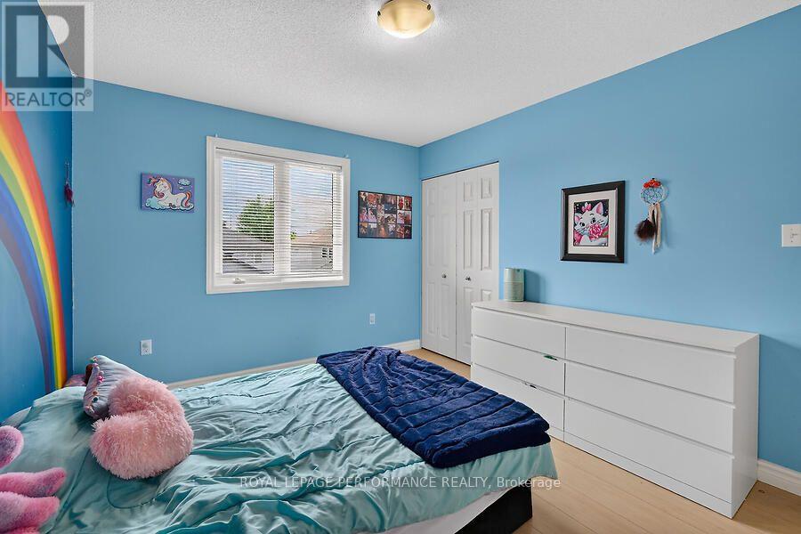266 MICA CRESCENT - 22