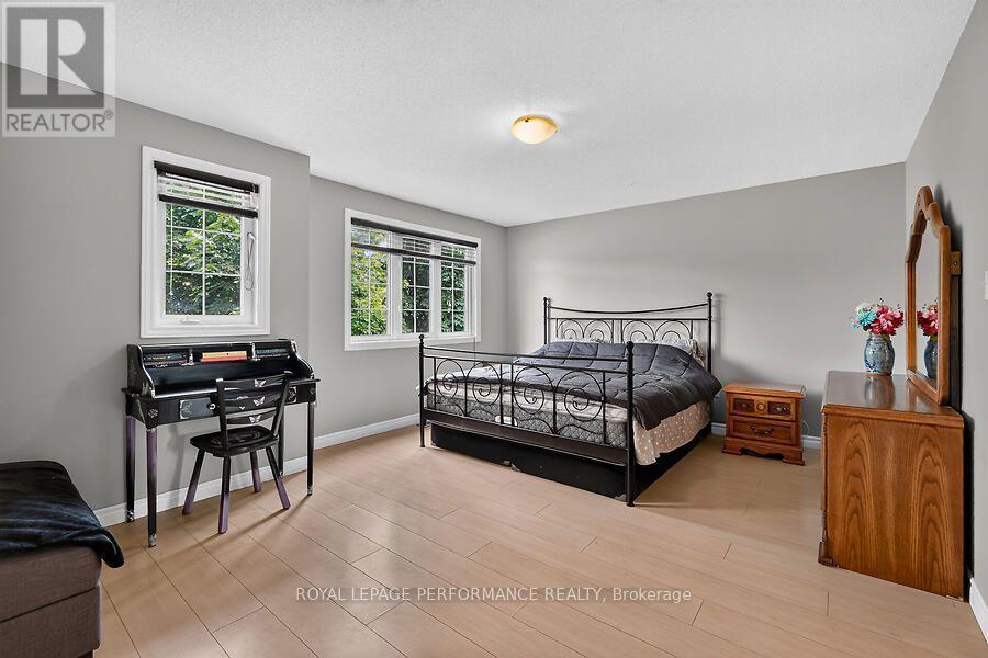 266 MICA CRESCENT - 24