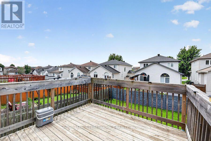 266 MICA CRESCENT - 30