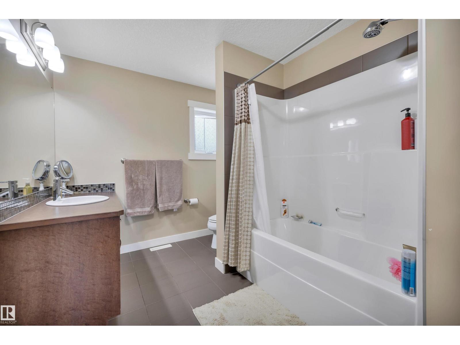 #167 401 SOUTHFORK DR - 26