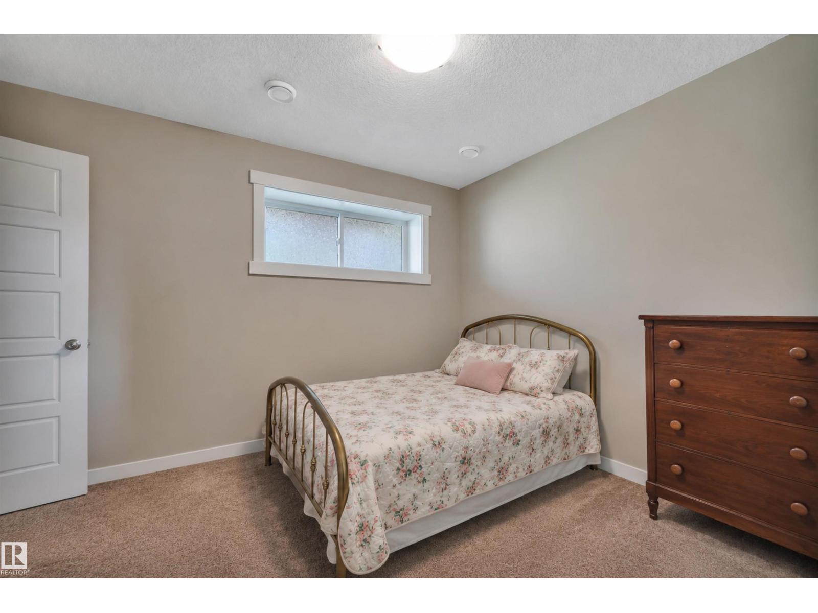 #167 401 SOUTHFORK DR - 36