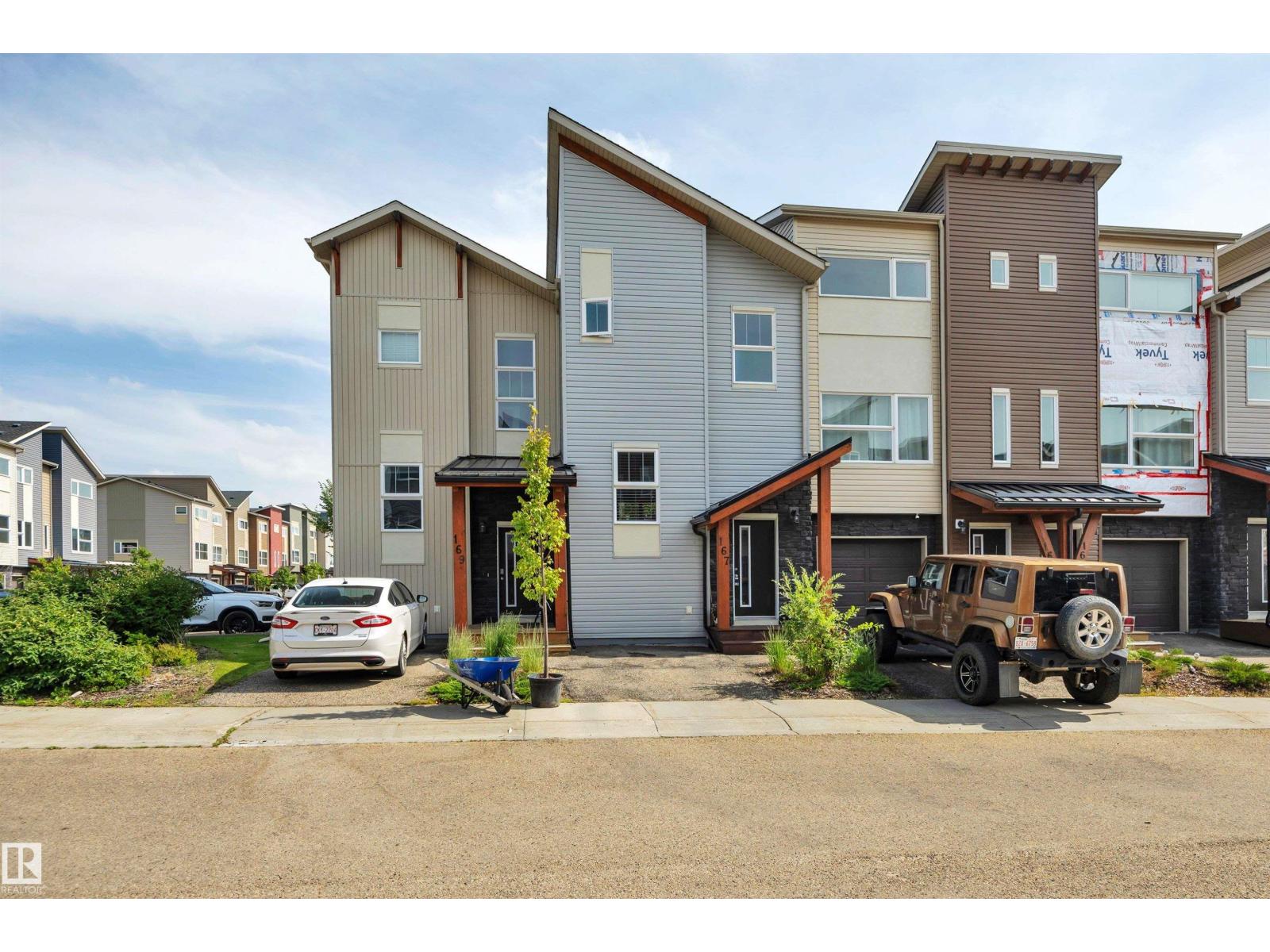 #167 401 SOUTHFORK DR - 4