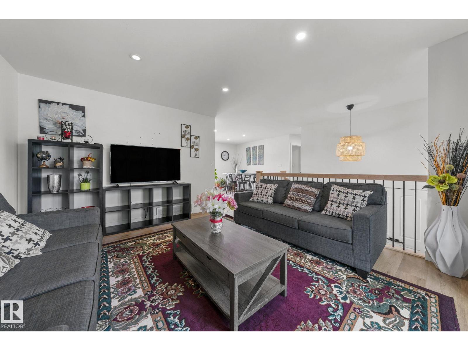 4119 18 AV NW - 6