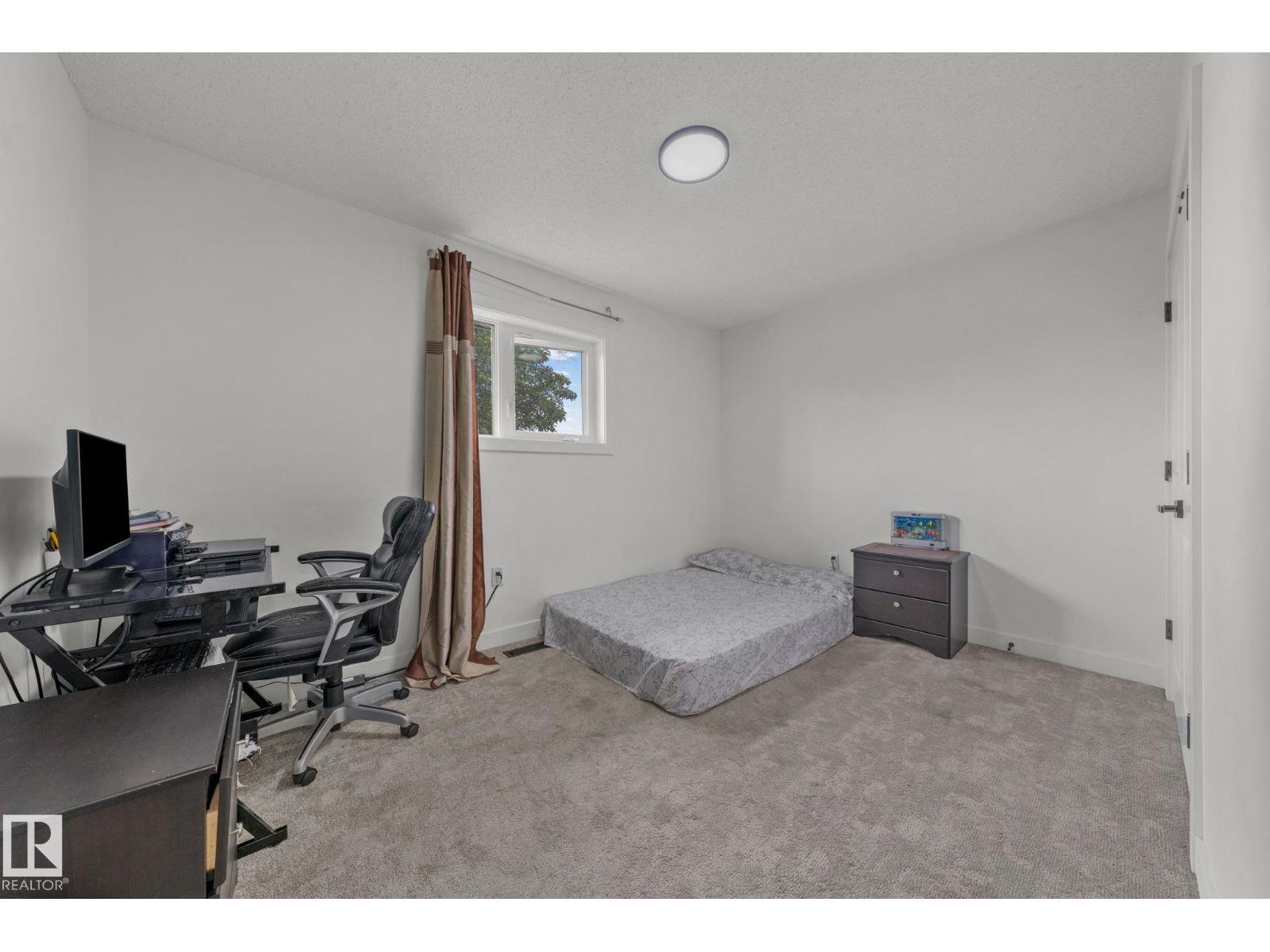4119 18 AV NW - 13