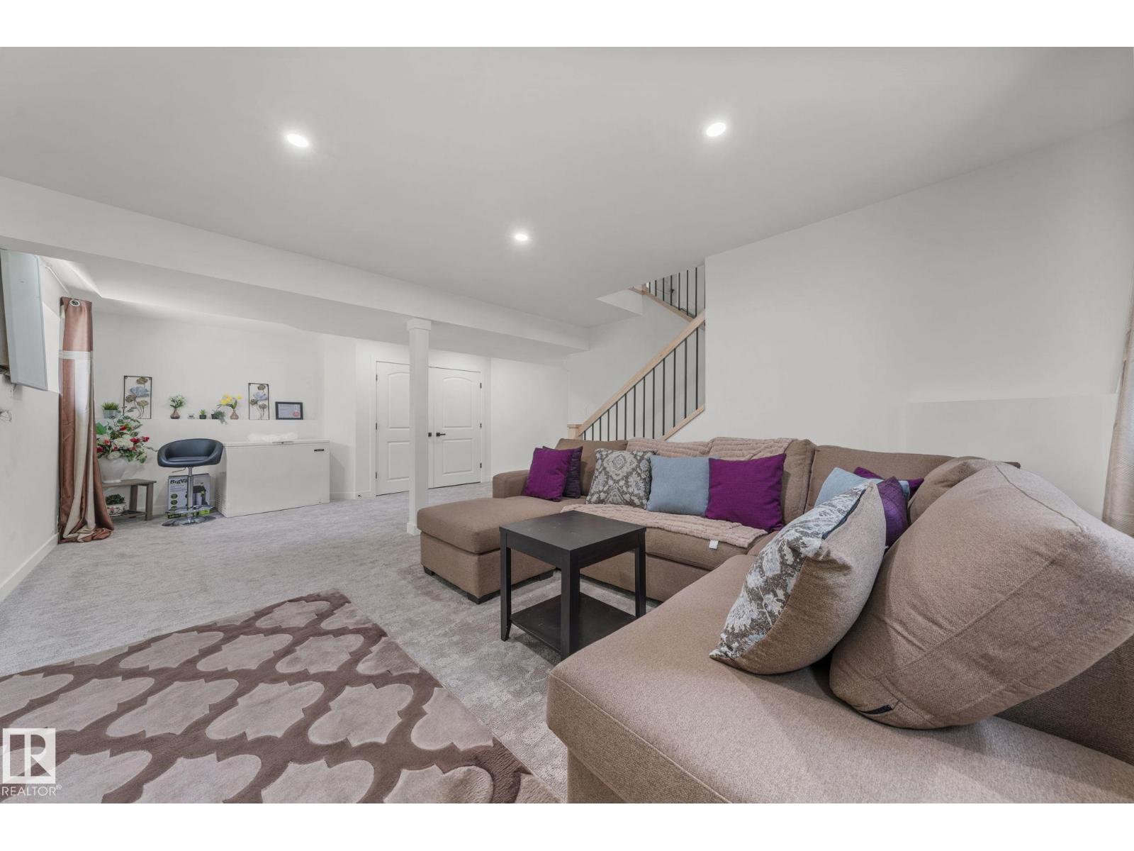 4119 18 AV NW - 24