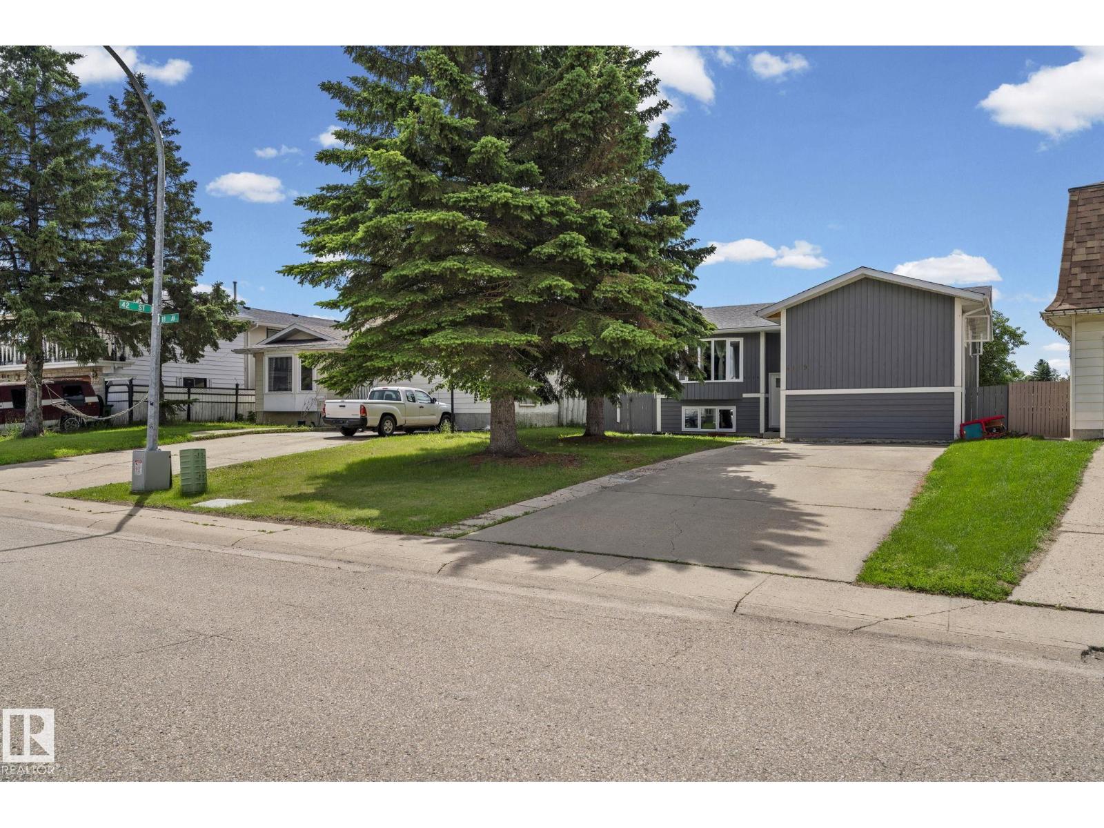4119 18 AV NW - 2