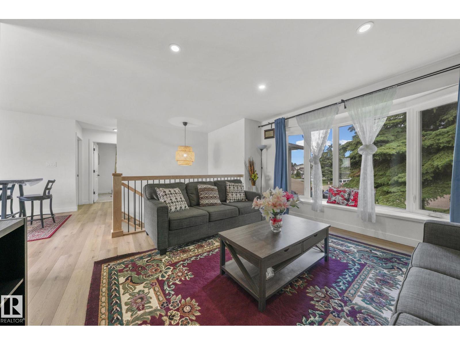 4119 18 AV NW - 5