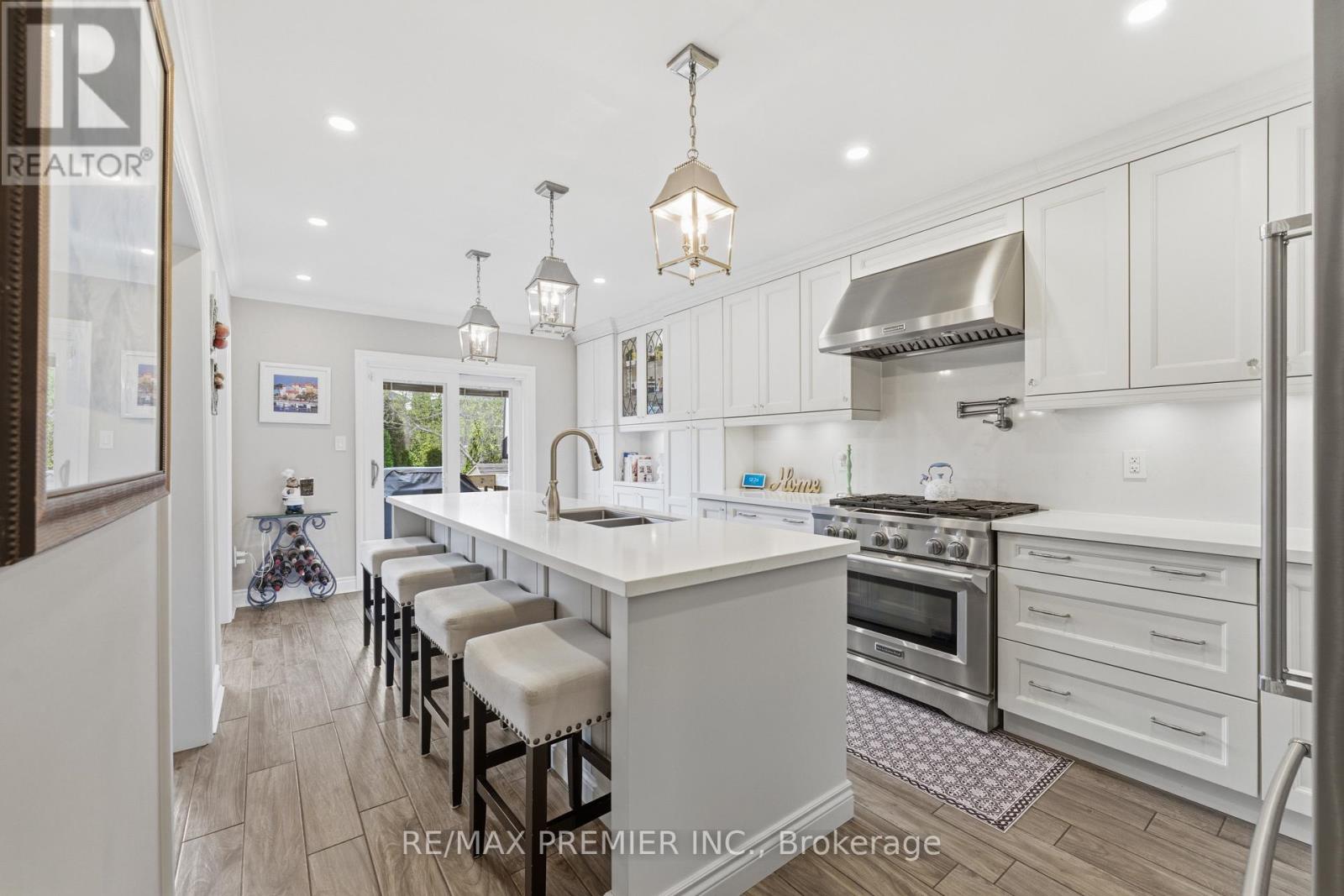 37 PRINCETON GATE - 15