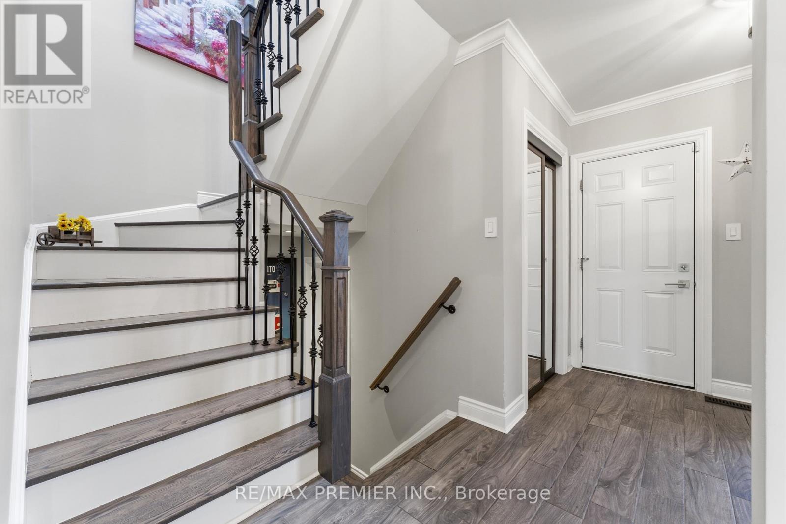 37 PRINCETON GATE - 7