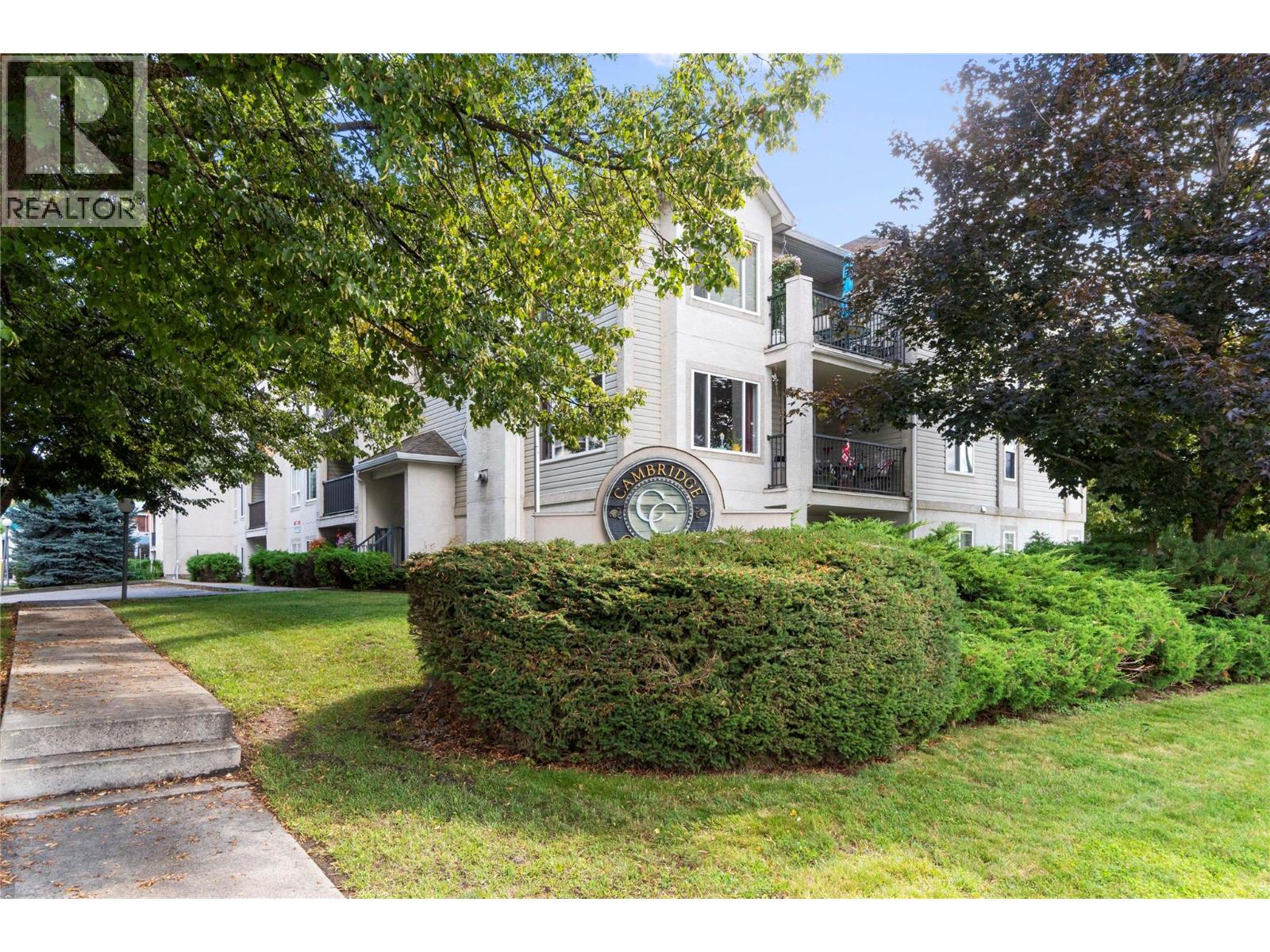 #101 650 3rd Street SW - 1