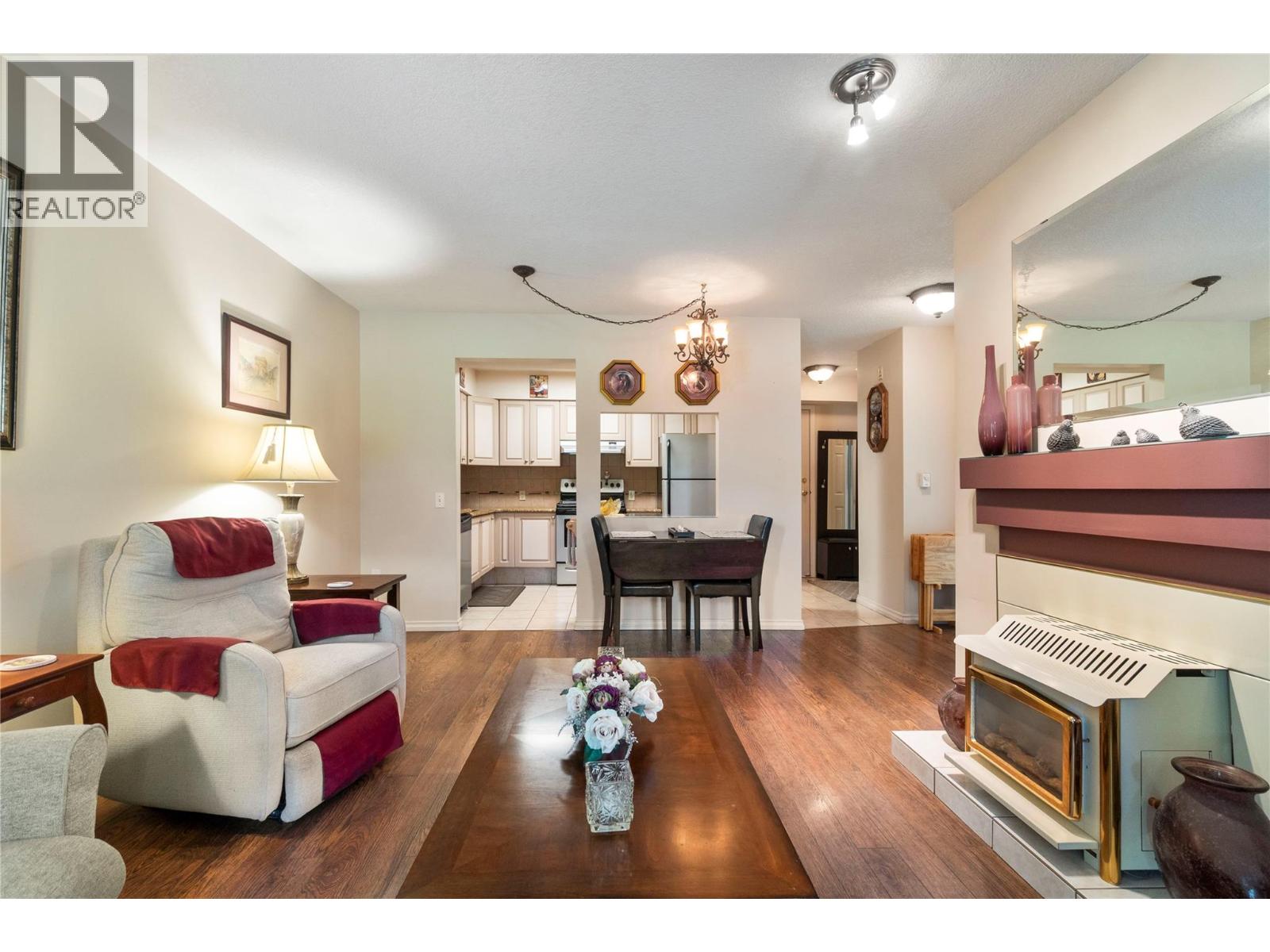 #101 650 3rd Street SW - 15