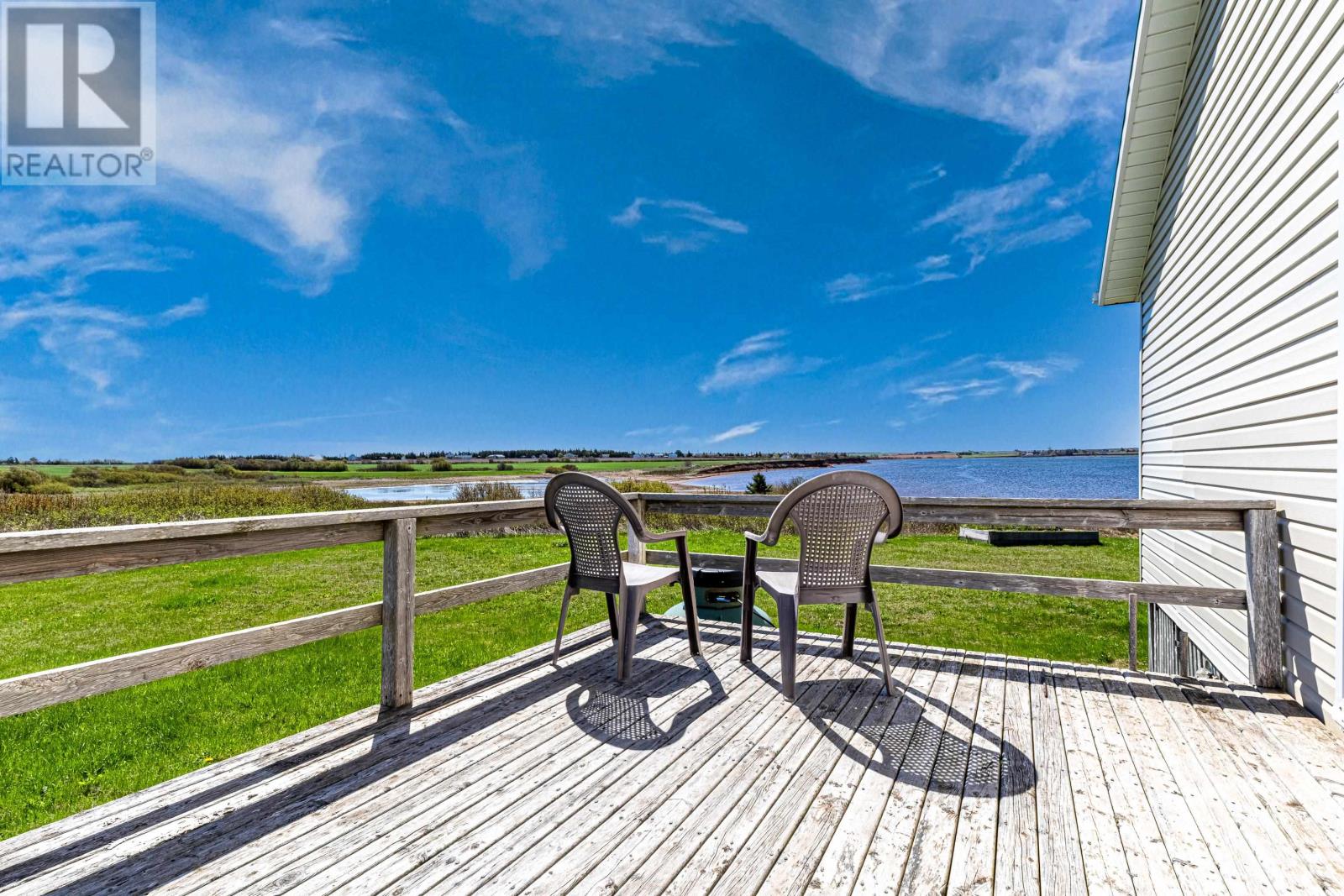 212 BASINVIEW Crescent - 24