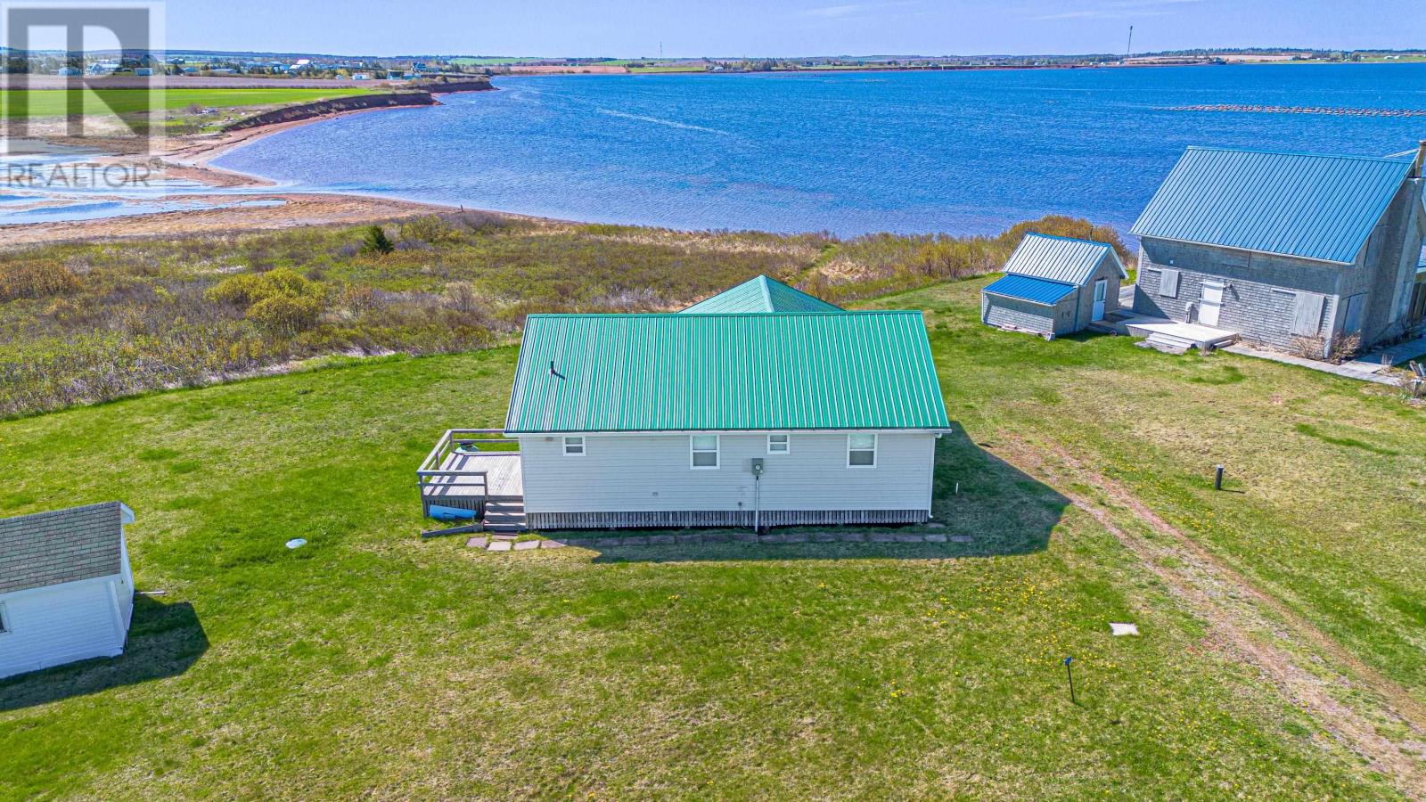 212 BASINVIEW Crescent - 40