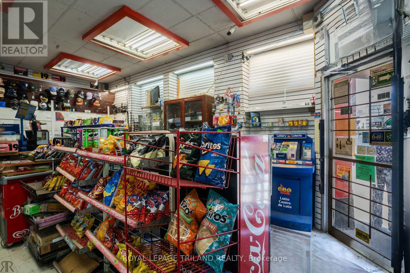 163 DUNDAS STREET E, London East (East E) — photo 4