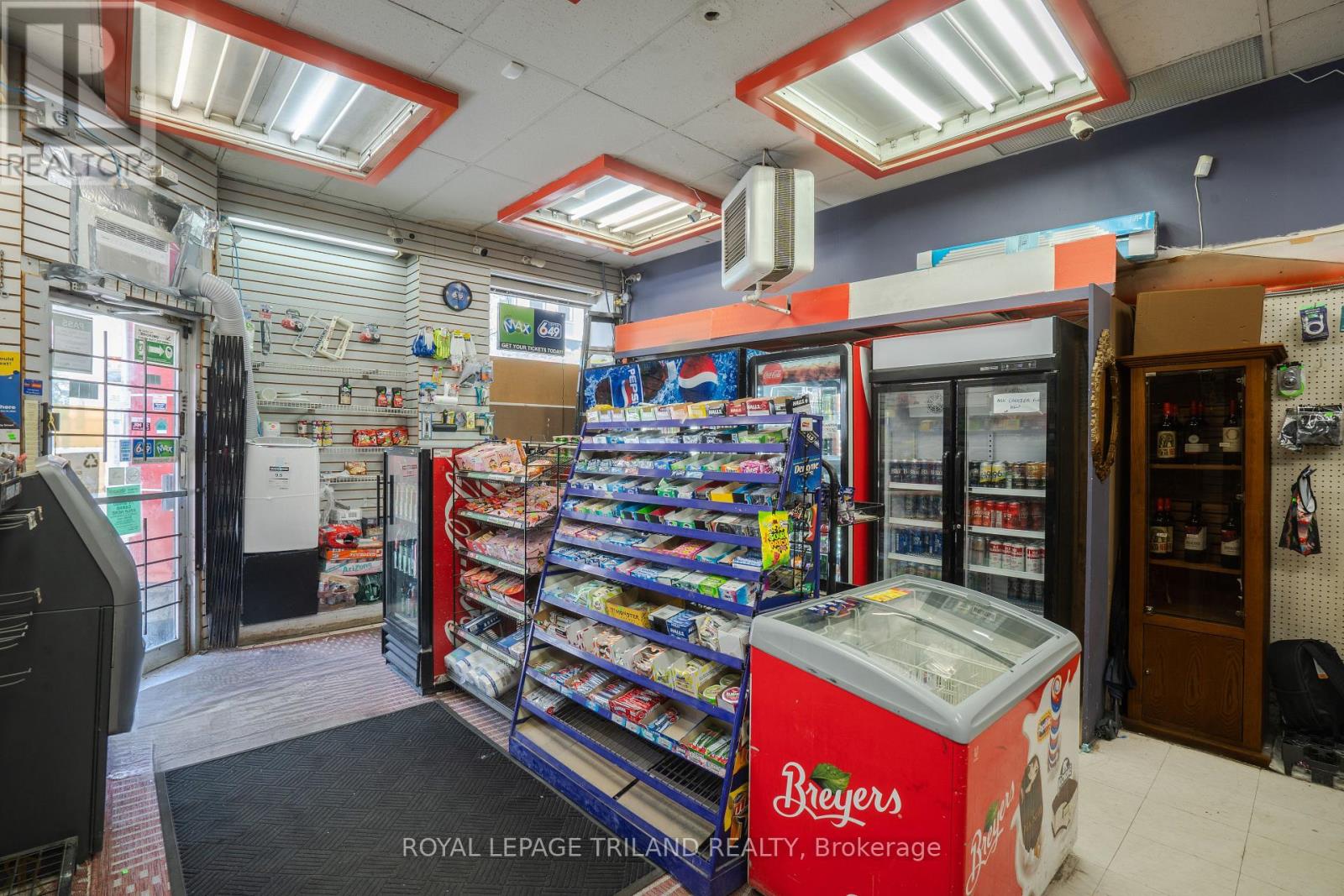 163 DUNDAS STREET E, London East (East E) — photo 8