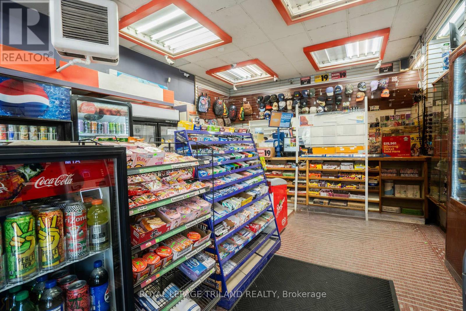 163 DUNDAS STREET E, London East (East E) — photo 6
