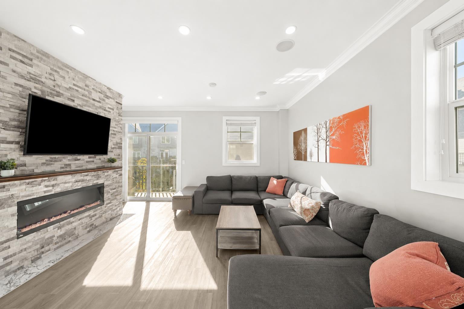 8 7056 192 STREET, Surrey — photo 3