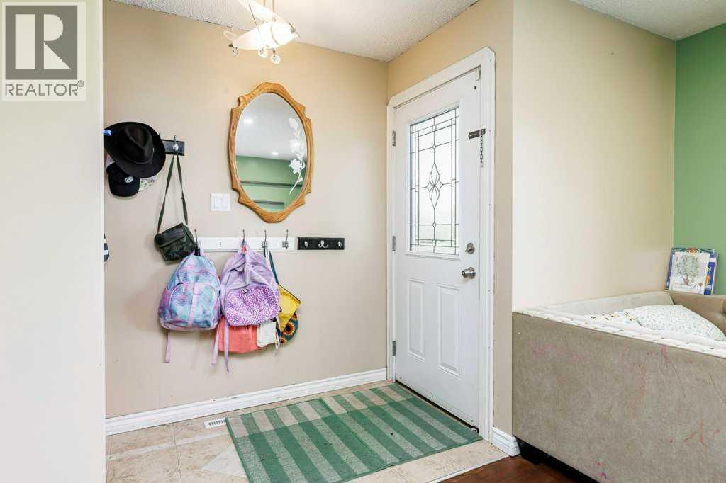 22 McIntosh Avenue - 3
