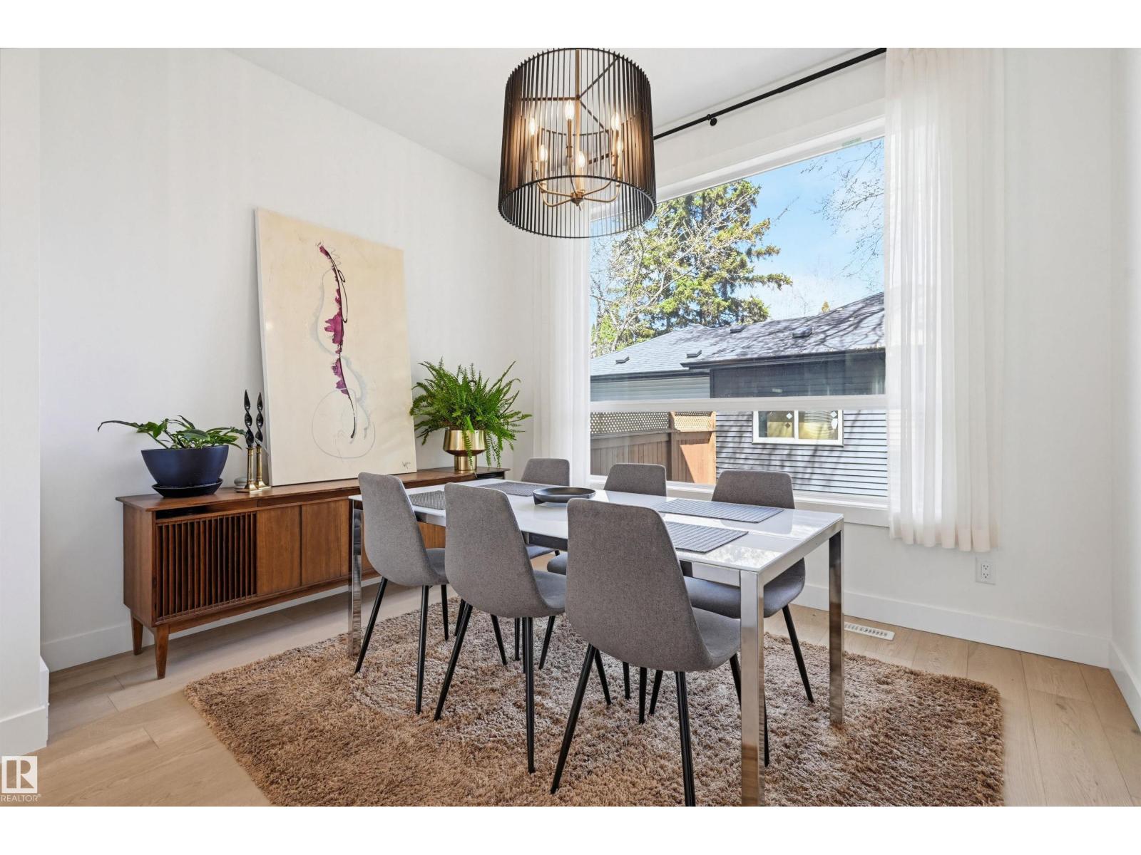 14320 98 AV NW - 17