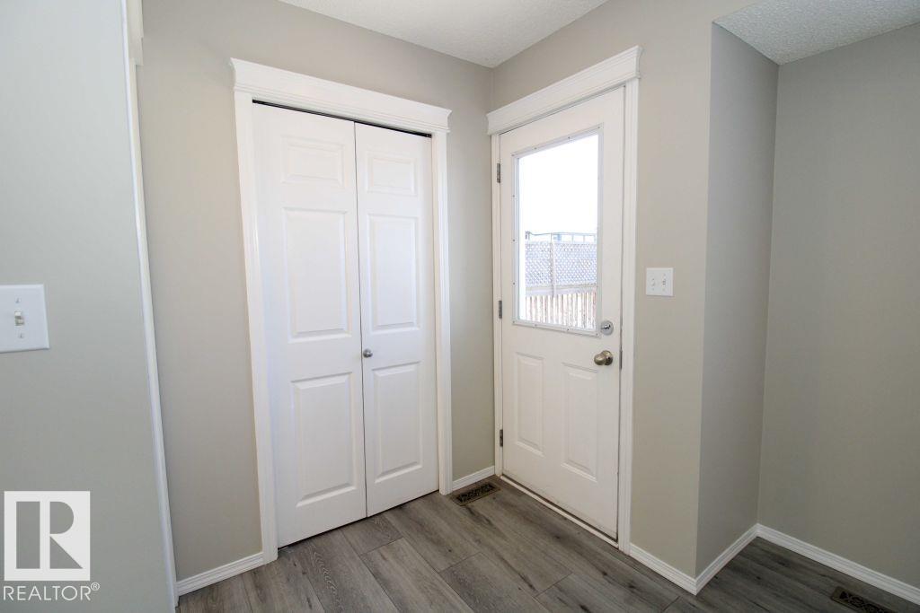 744 88 ST SW - 11