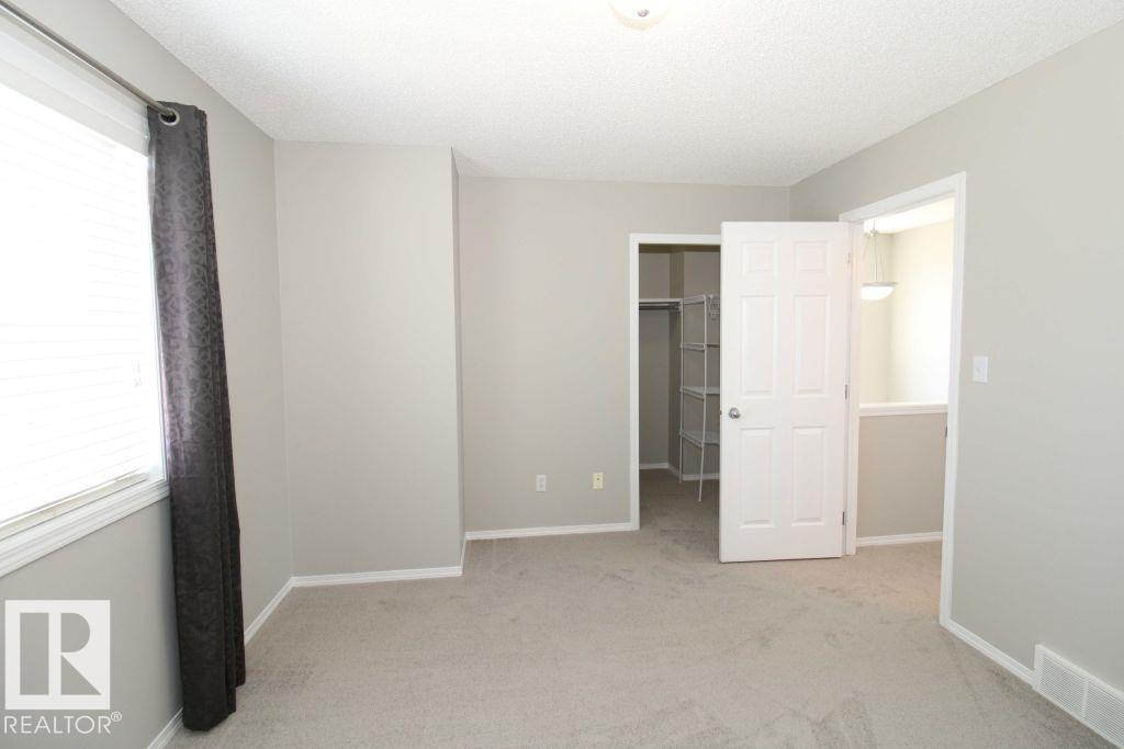 744 88 ST SW - 16