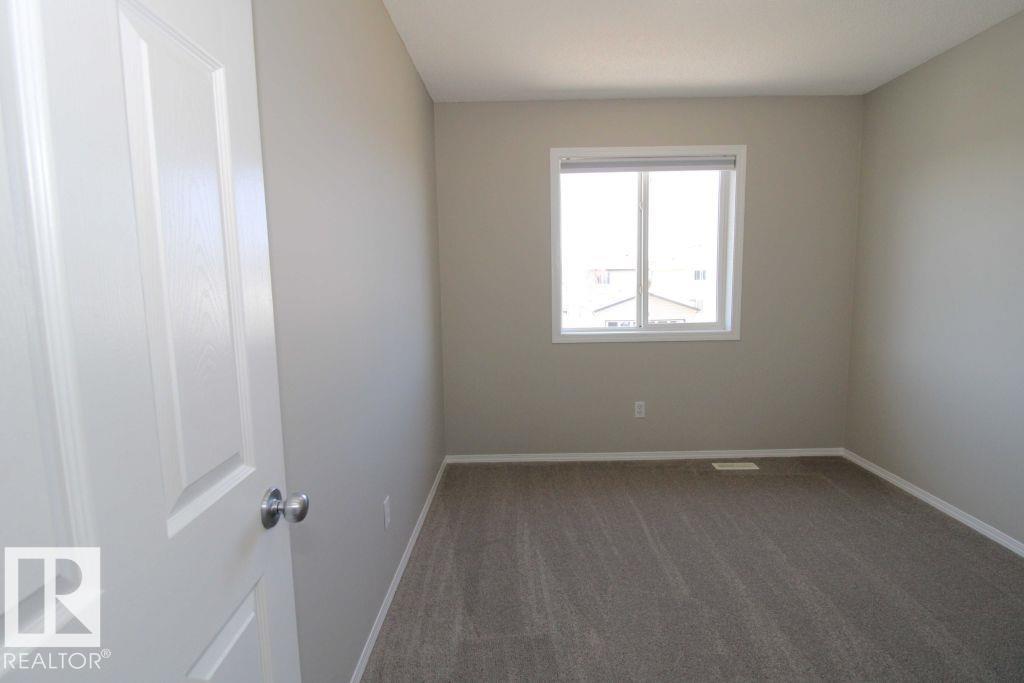 744 88 ST SW - 18