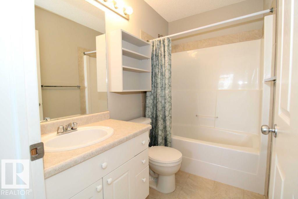 744 88 ST SW - 20