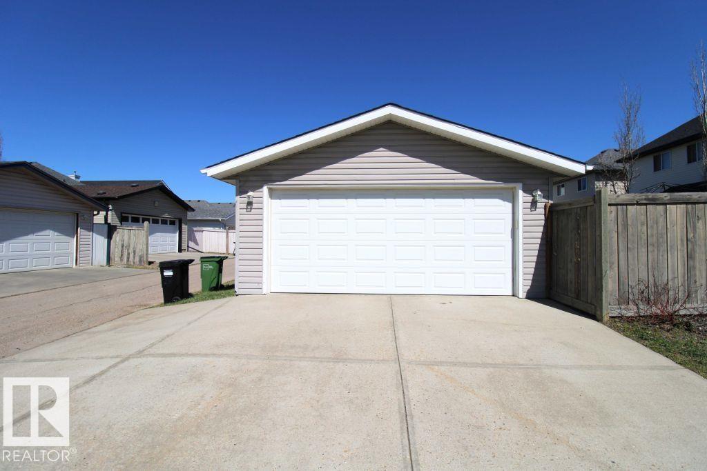 744 88 ST SW - 28