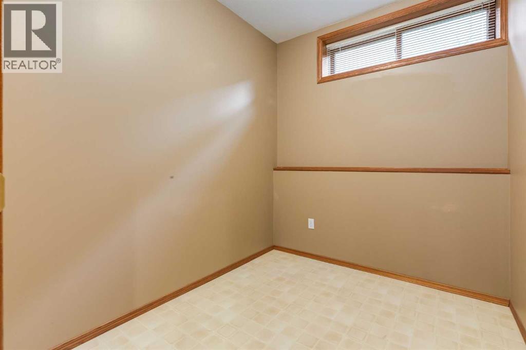 5720 Buckboard Road NW - 35