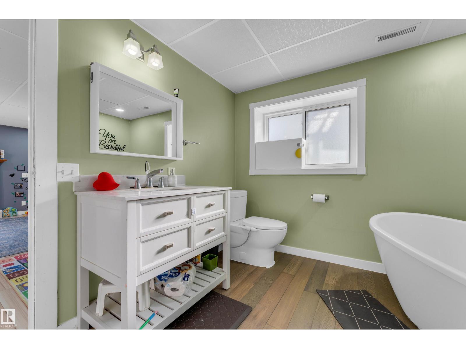 1316 35 ST NW - 27