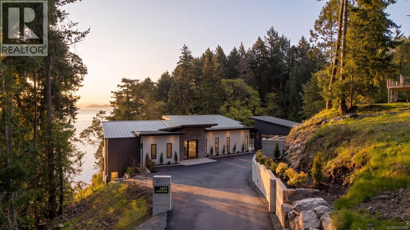 1677 Lands End Rd - 46