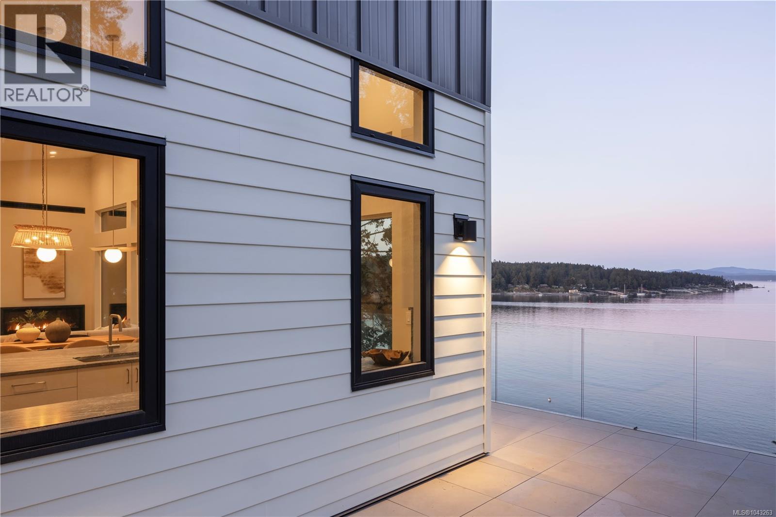 1677 Lands End Rd - 48