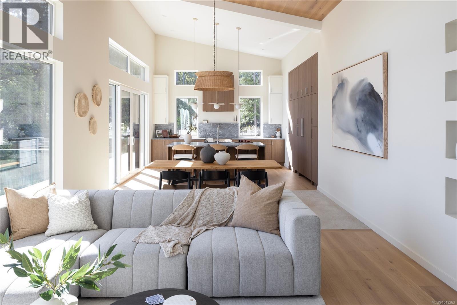 1677 Lands End Rd - 5